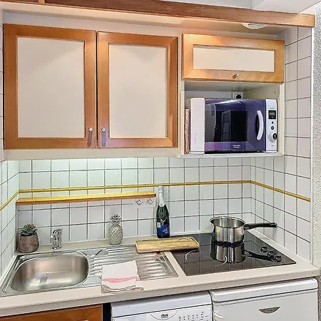Apartment 1650 - Amazing Terrace Out 2s06